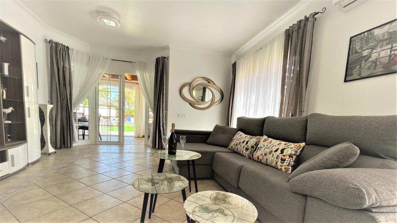 Chalet Amelie Antigua  Luaran gambar